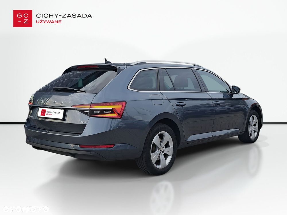Skoda Superb 2.0 TDI 4x4 Style DSG - 5