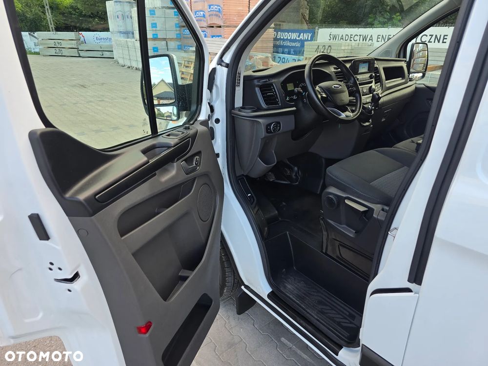Ford Transit Custom 3 osobowy - 19