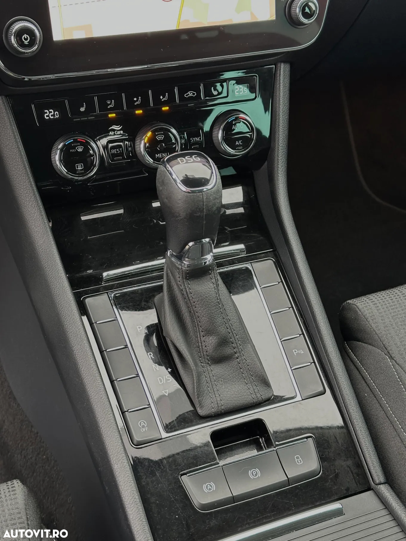 Skoda Superb 1.6 TDI DSG Ambition - 20