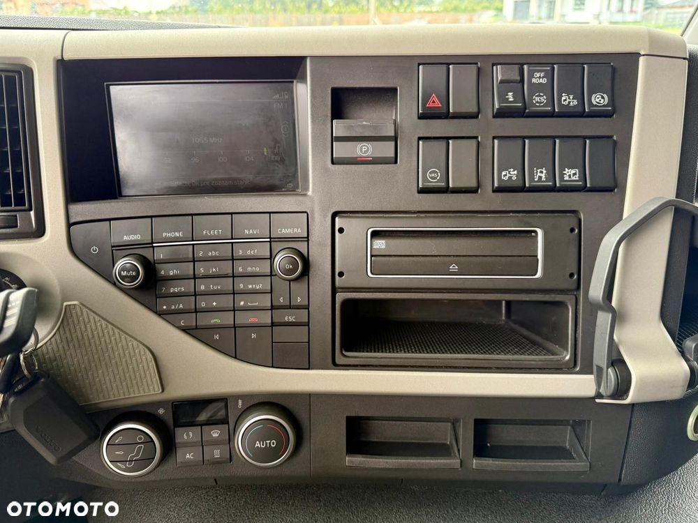 Volvo FM 410 / FIRANKA / 18 EUROPALET / AUTOMAT / SYPIALKA / SPROWADZONE / 2017 ROK - 26