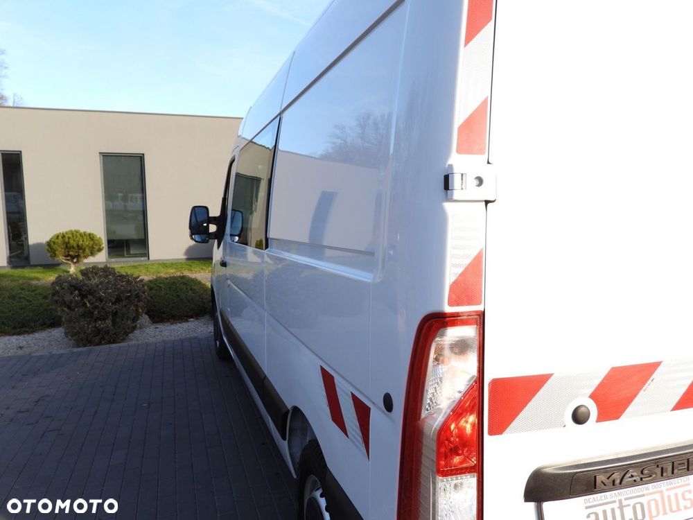Renault MASTER FURGON BRYGADÓWKA 7 MIEJSC TEMPOMAT LEDY KLIMATYZACJA  145KM - 17