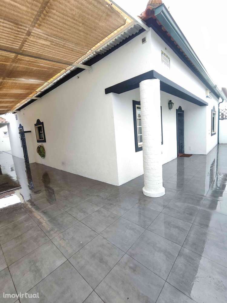 Excelentes moradias T2+T1 - Grande imagem: 2/33