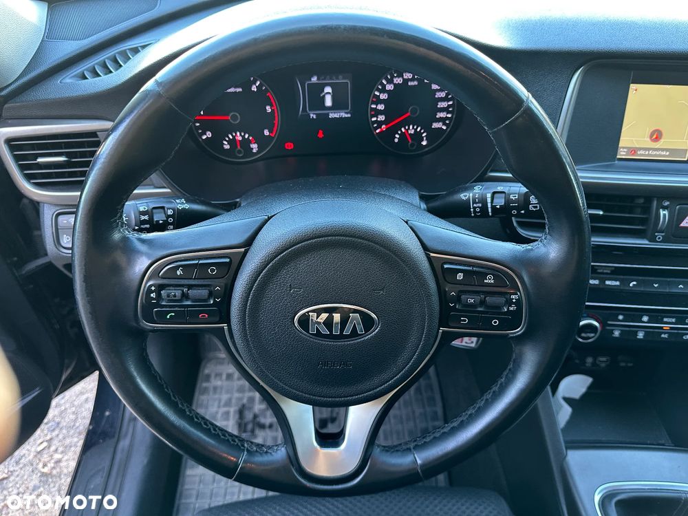 Kia Optima 1.7 CRDI M - 12