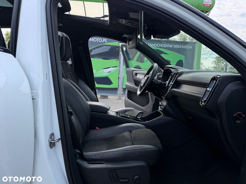 Volvo XC 40 T3 Geartronic RDesign - 36