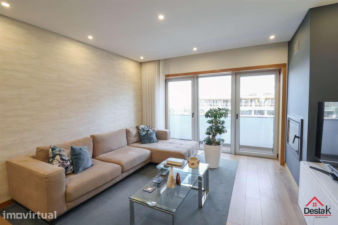 Apartamento T3 - Urbanização Quinta D´El Rei - Grande imagem: 3/19