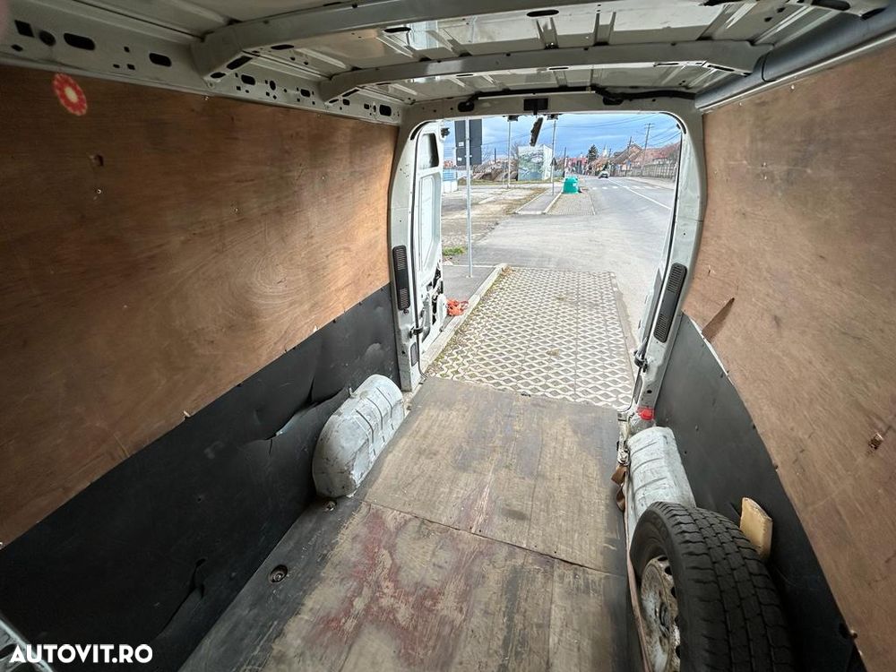 Renault Master - 9