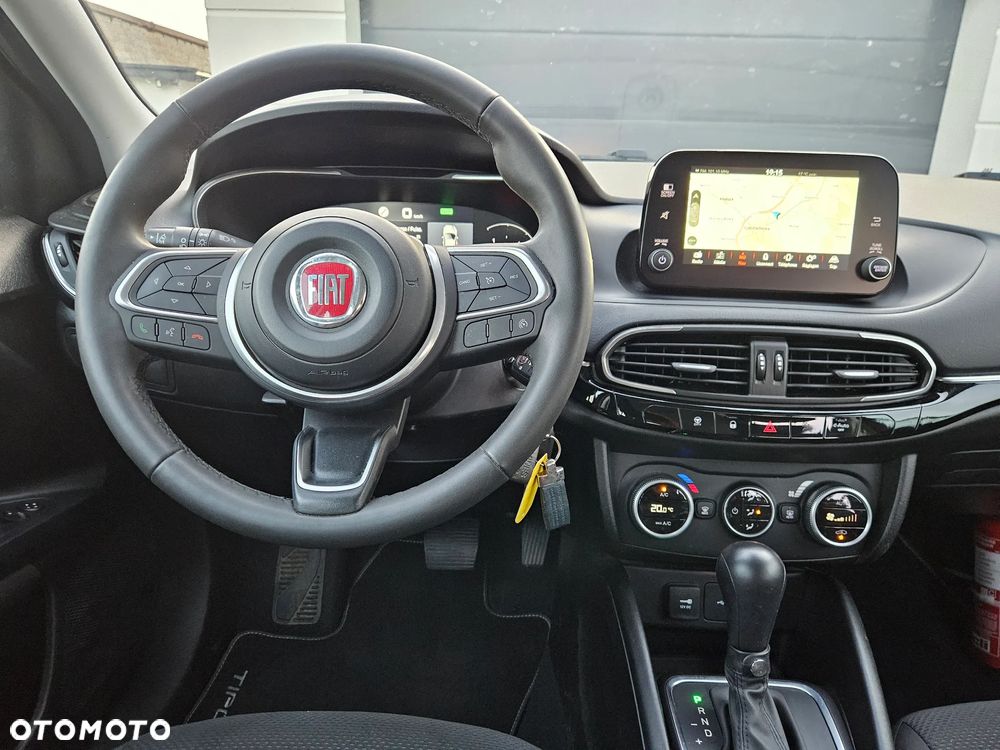Fiat Tipo 1.5 GSE Hybrid RED - 9