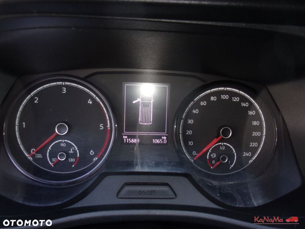 Volkswagen Transporter - 13
