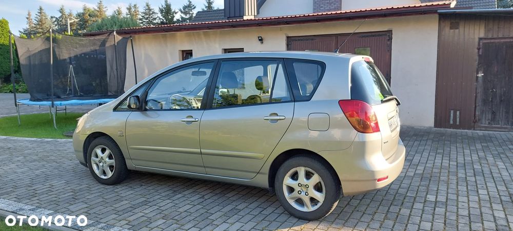 Toyota Corolla Verso 1.6 Terra - 3