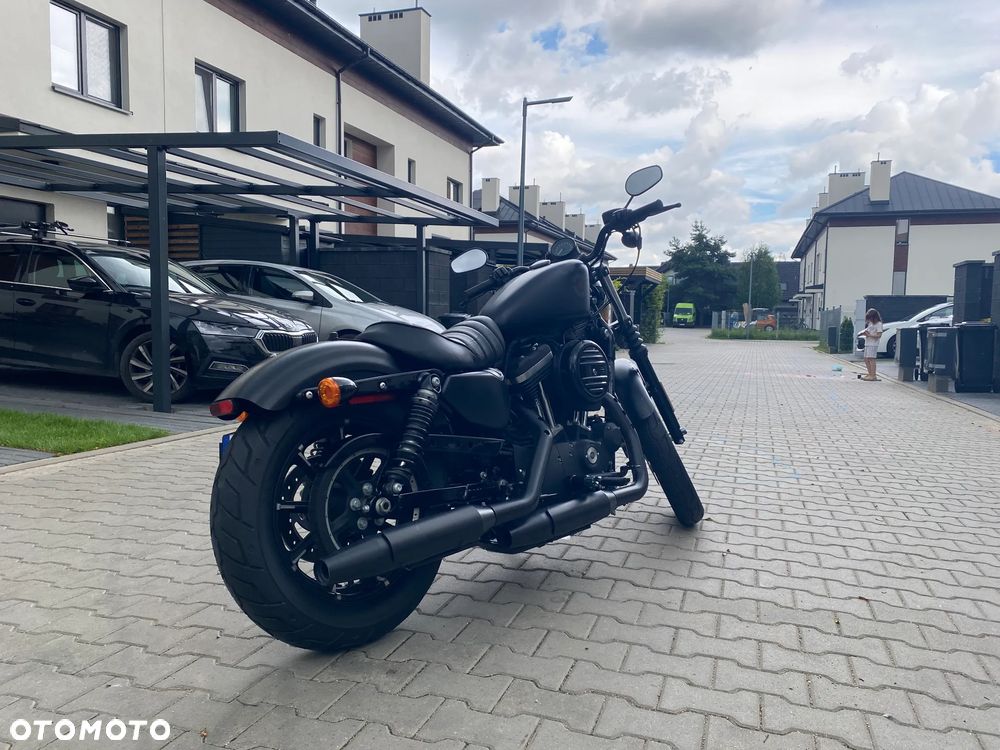 Harley-Davidson Sportster Iron 883 - 6