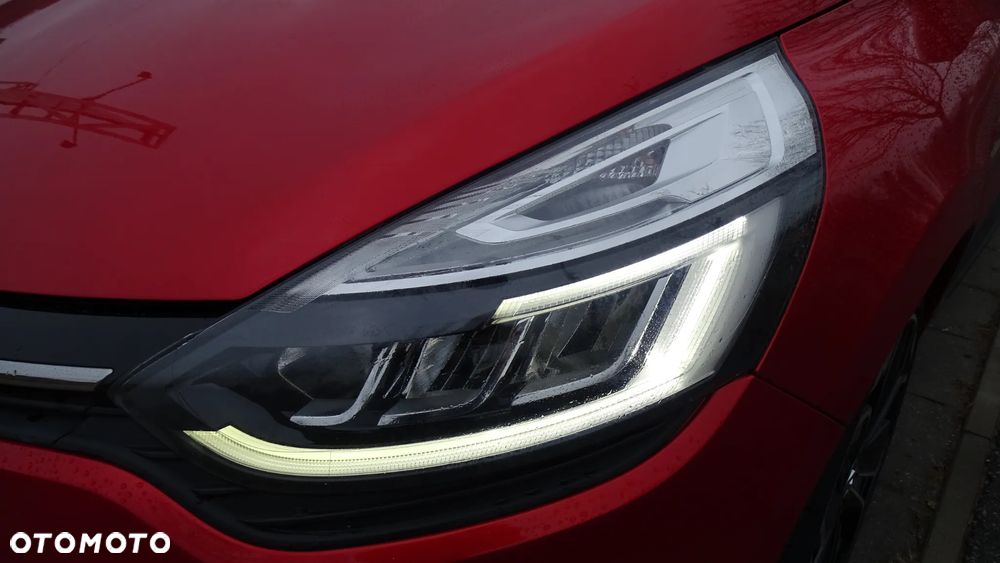 Renault Clio TCe 90 Luxe - 13