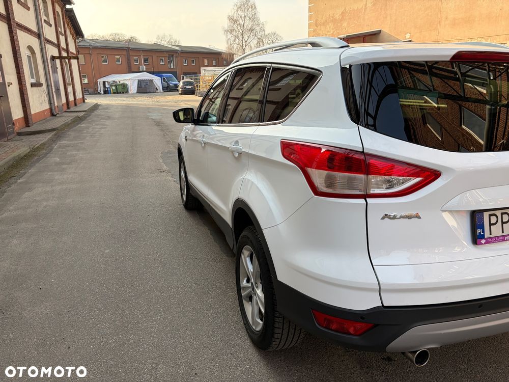 Ford Kuga 1.5 EcoBoost 2x4 Titanium - 9