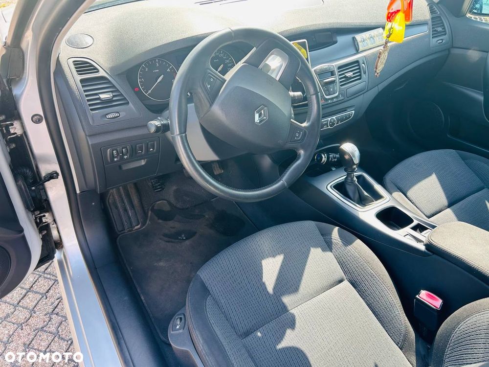 Renault Laguna 1.5 dCi Expression - 15