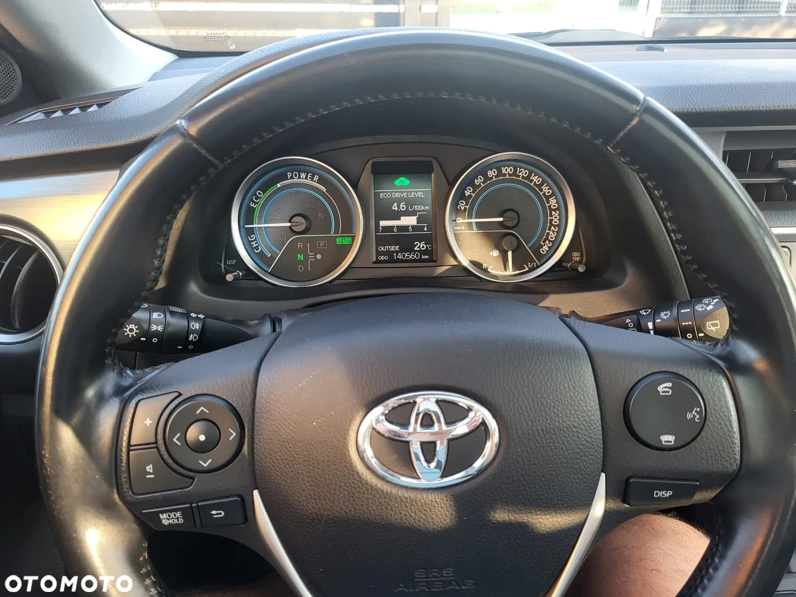Toyota Auris Hybrid 135 Premium - 13