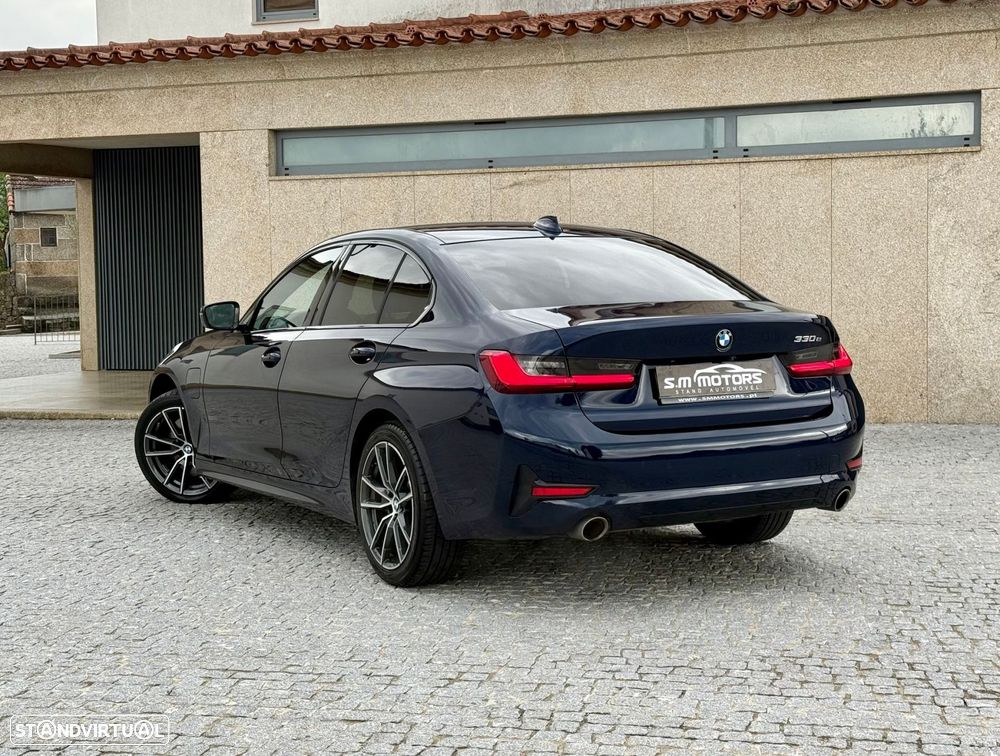 BMW 330 e Corporate Edition Auto - 3