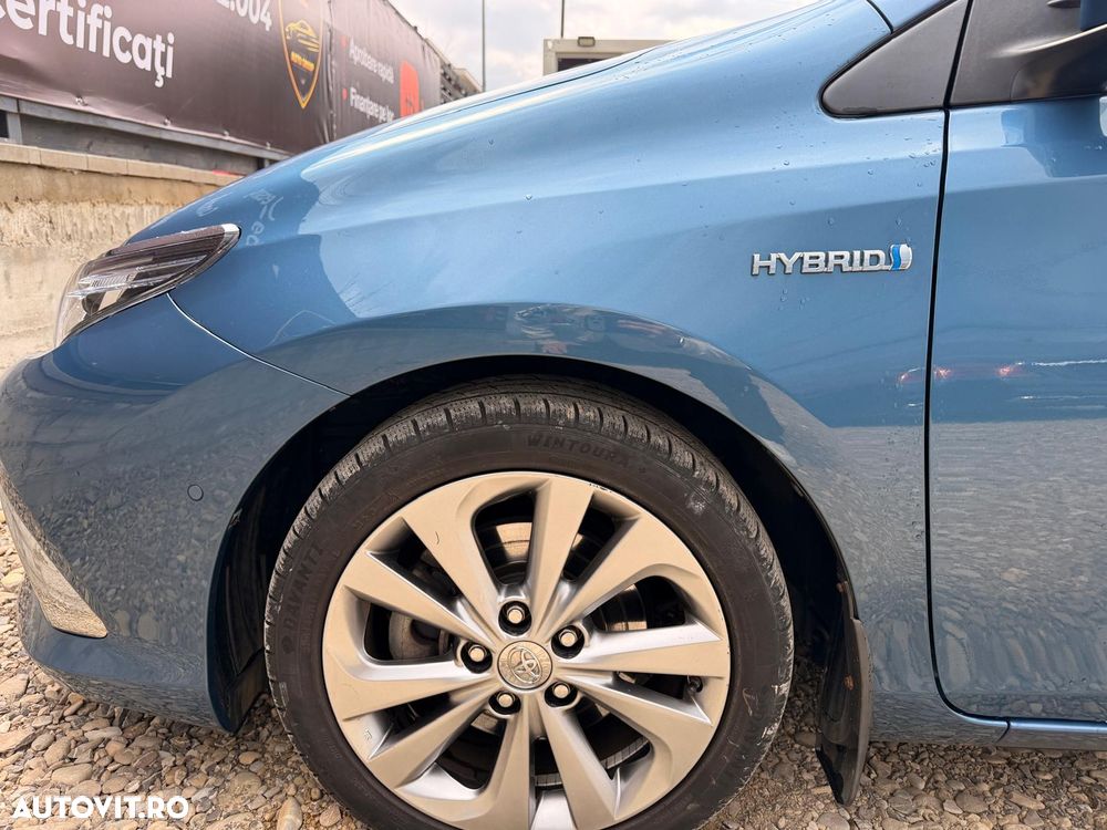 Toyota Auris - 16