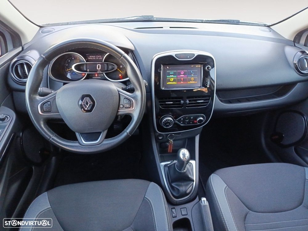 Renault Clio Sport Tourer 1.5 dCi Limited - 10