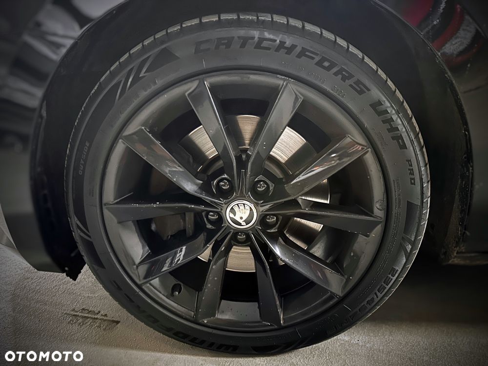 Skoda Superb 2.0 TSI 4x4 L&K DSG - 6