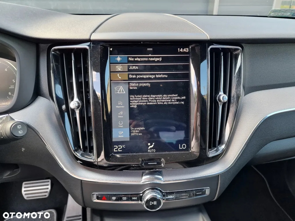 Volvo XC 60 D4 R-Design - 40
