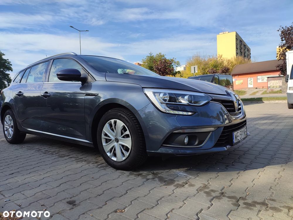 Renault Megane 2019 photo 2