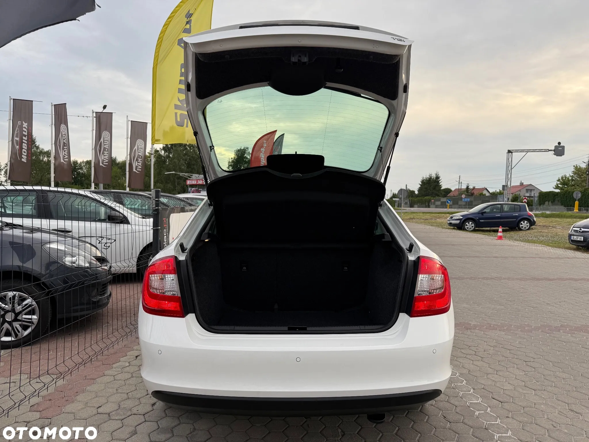 Skoda RAPID 1.6 TDI Ambition - 40