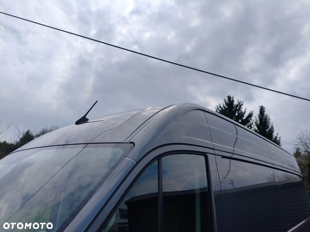 Volkswagen Crafter L4H2 - 6