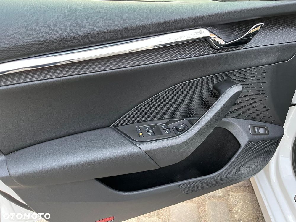 Skoda Octavia 1.5 TSI e-Tec Sportline DSG - 23