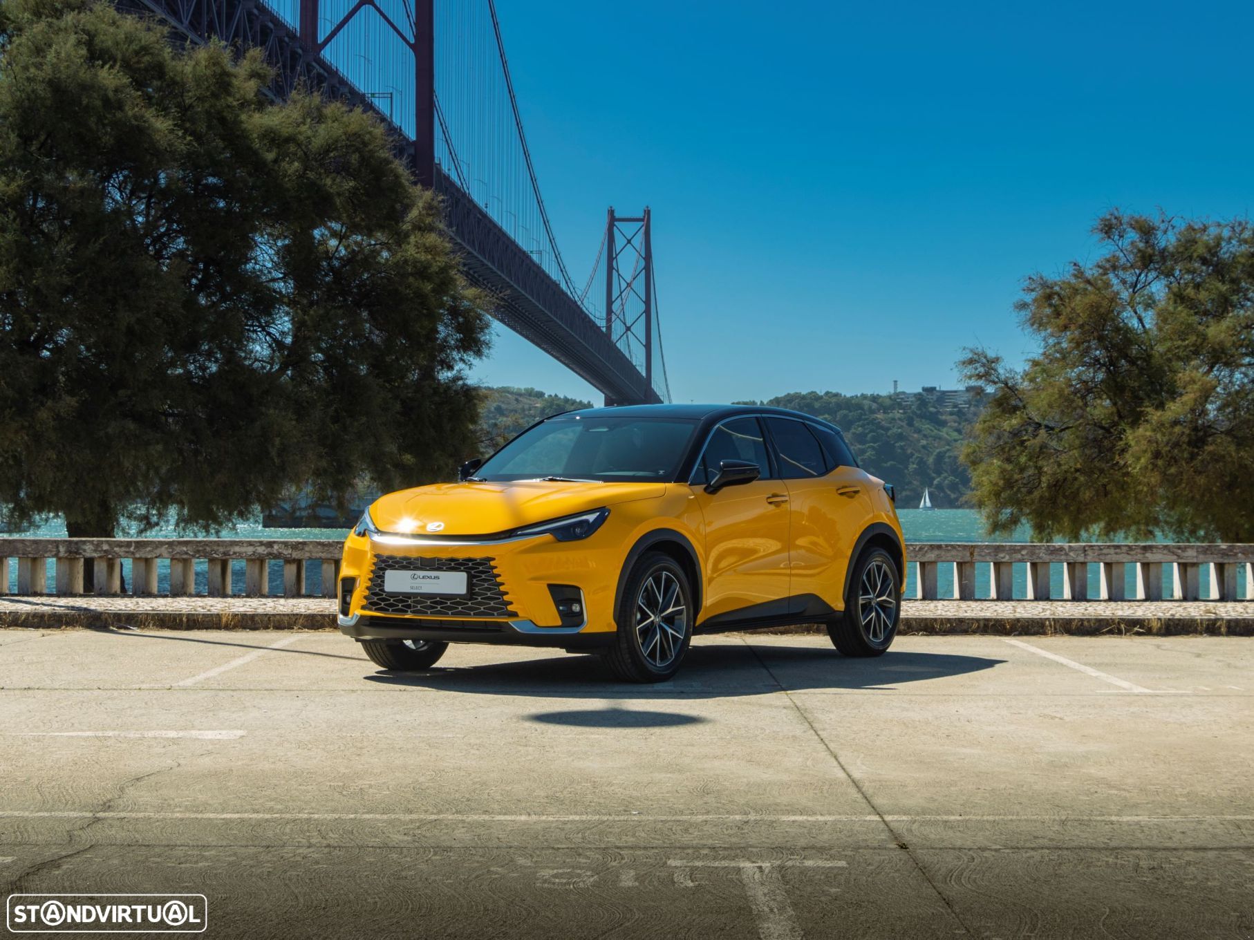 Lexus LBX - 1