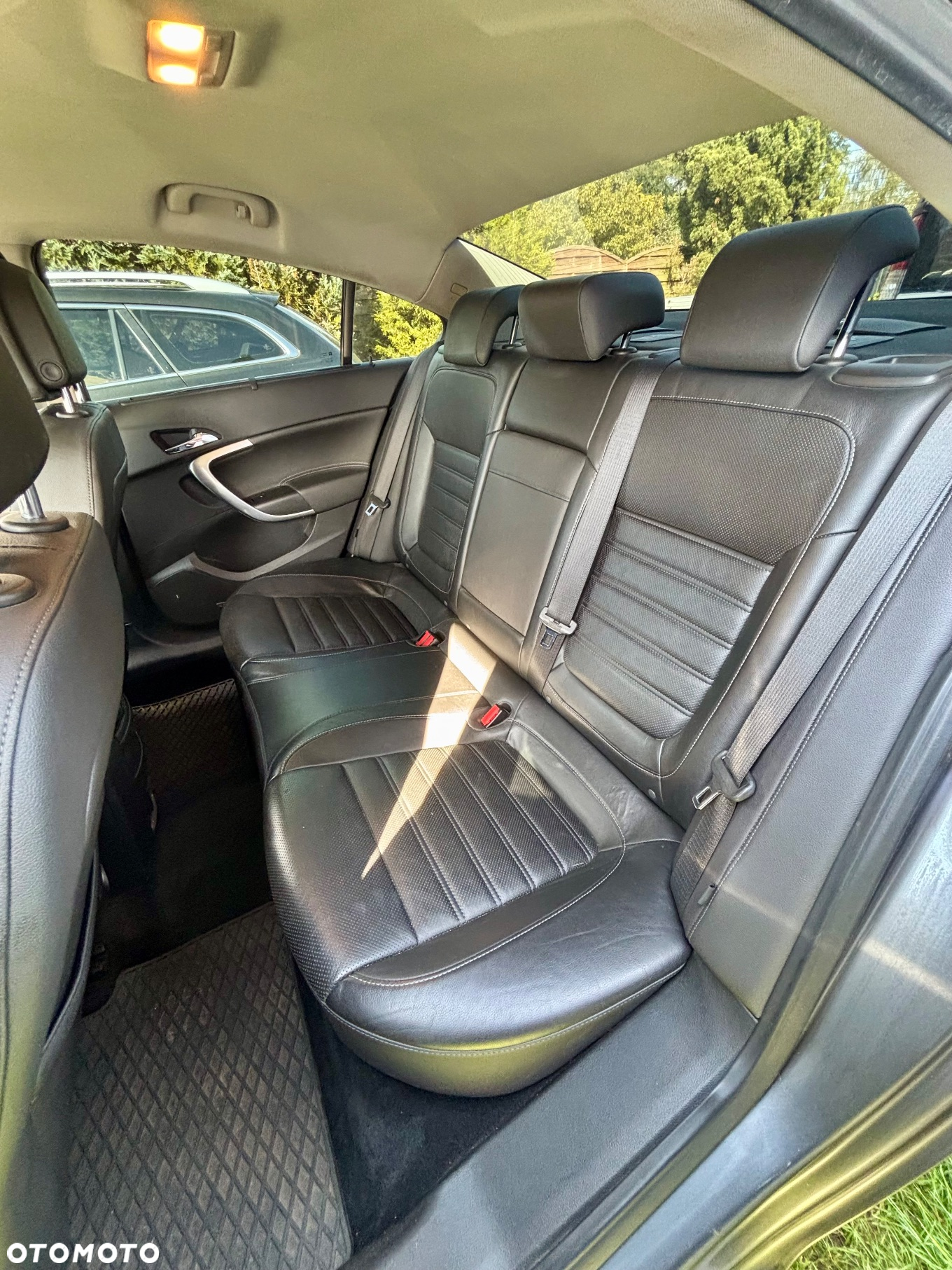 Opel Insignia - 18