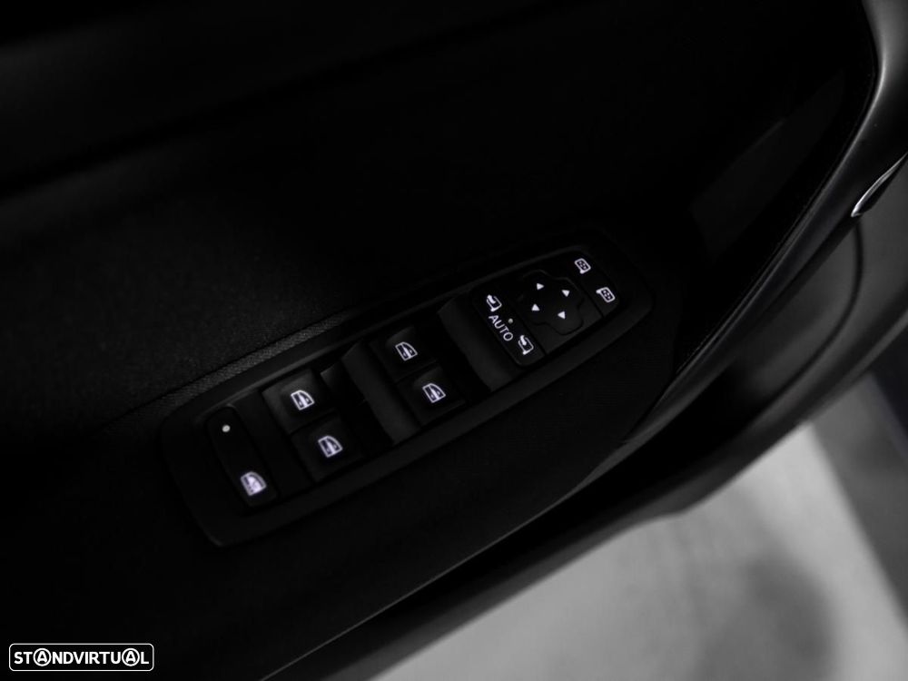 Renault Mégane 1.5 Blue dCi Limited - 13