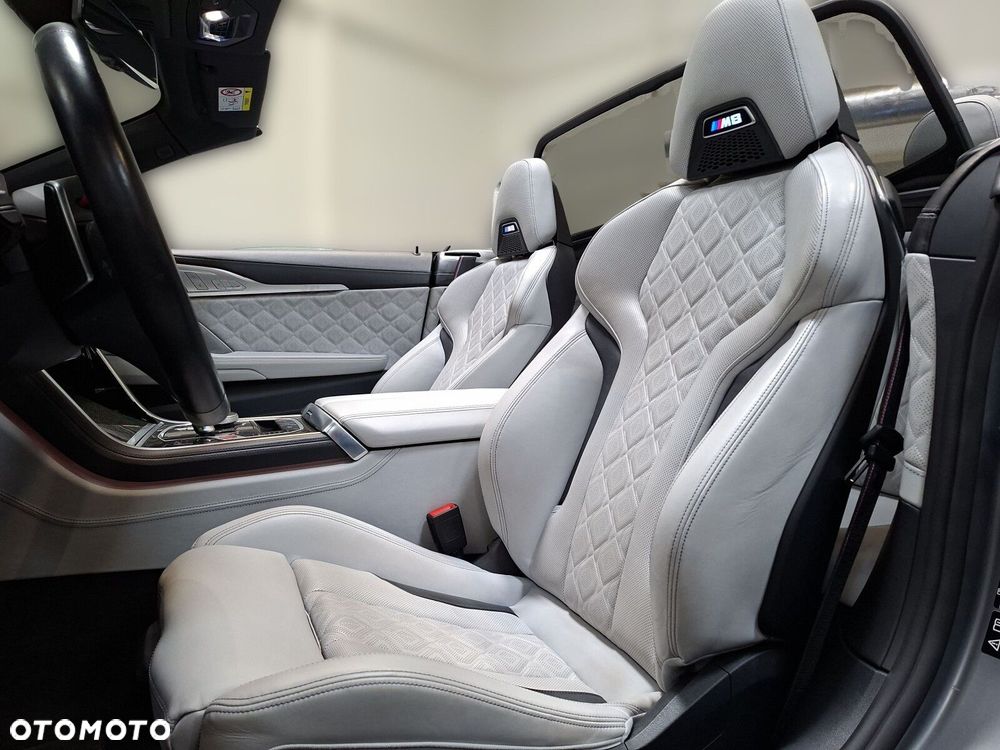 BMW M8 Competition - 10