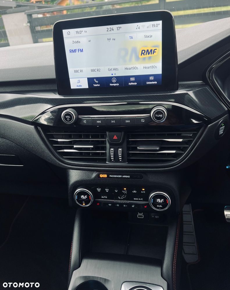 Ford Kuga 2.5P PHEV FWD ST-Line X - 18