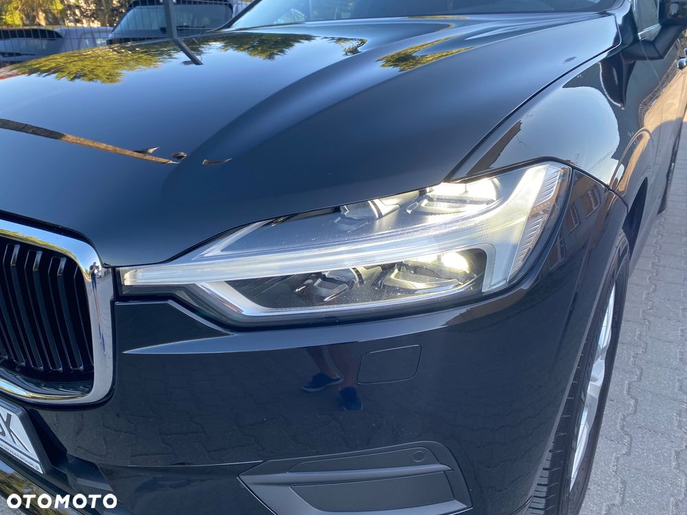 Volvo XC 60 D4 AWD Momentum - 11