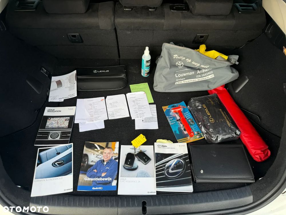 Lexus CT 200h Prestige - 39