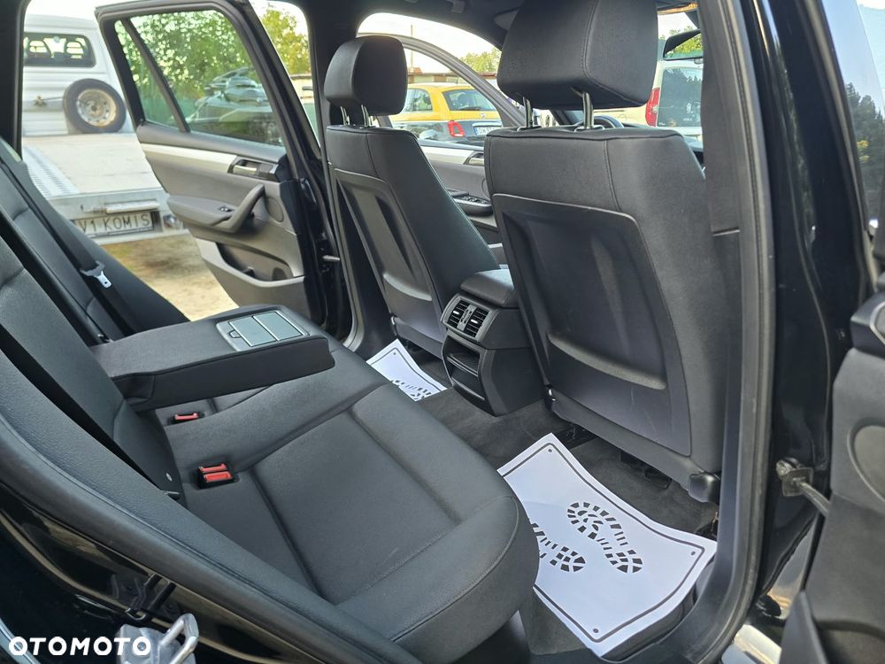 BMW X3 28i xDrive - 15