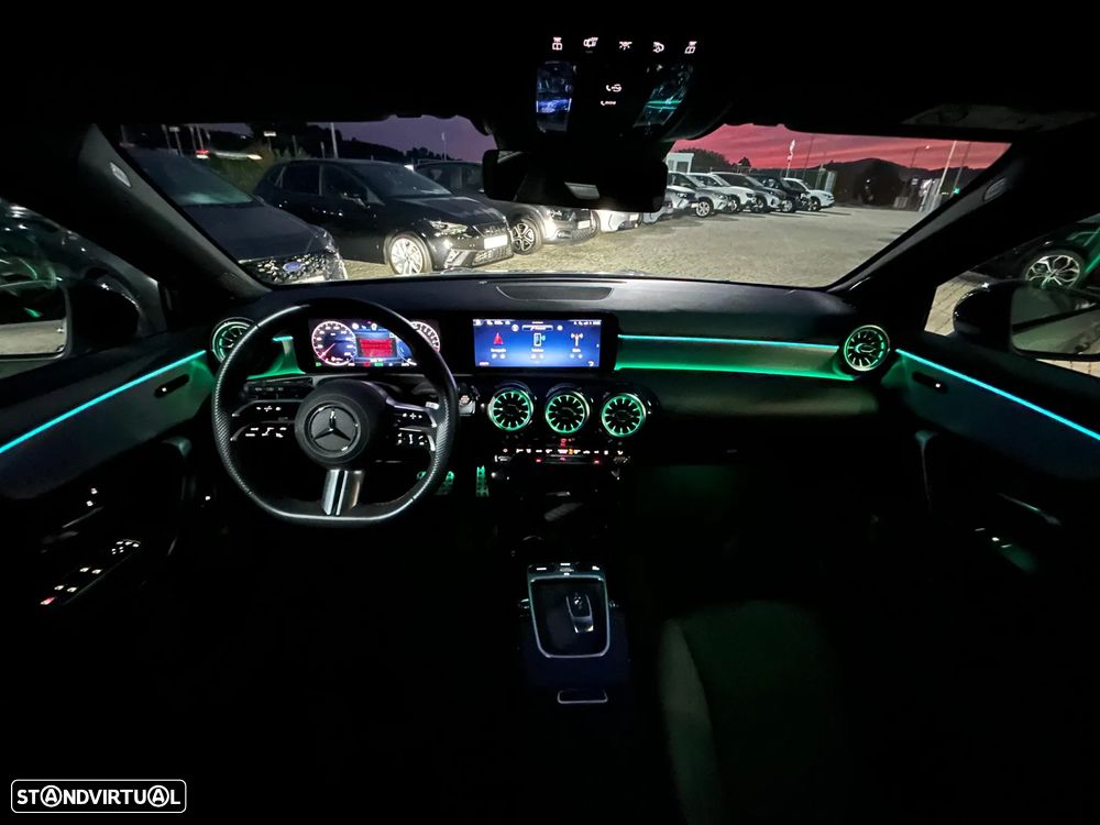 Mercedes-Benz A 250 e - 48