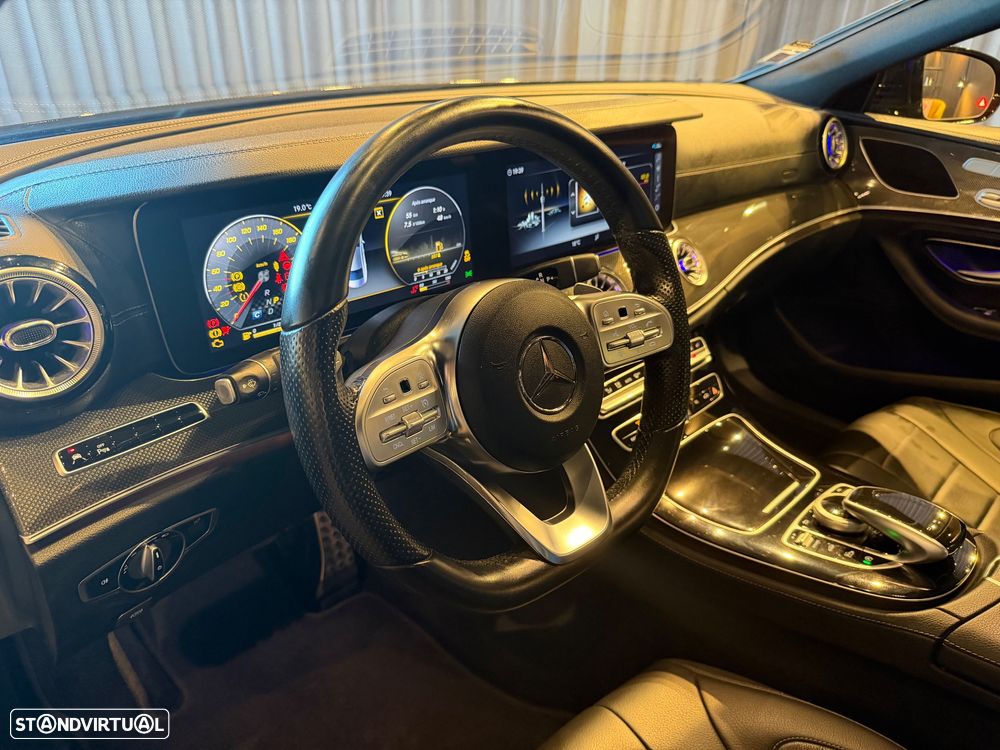 Mercedes-Benz CLS 400 d 4Matic 9G-TRONIC AMG Line - 23