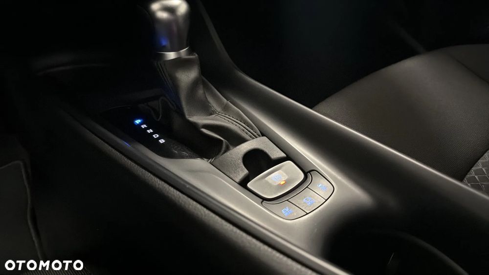 Toyota C-HR Flow - 14