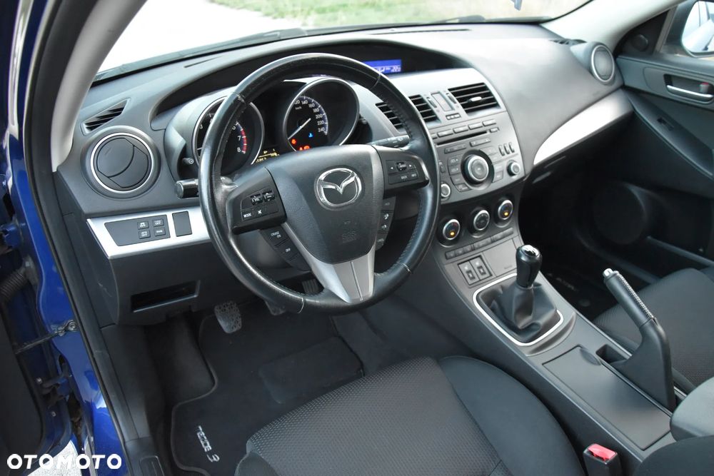 Mazda 3 - 13