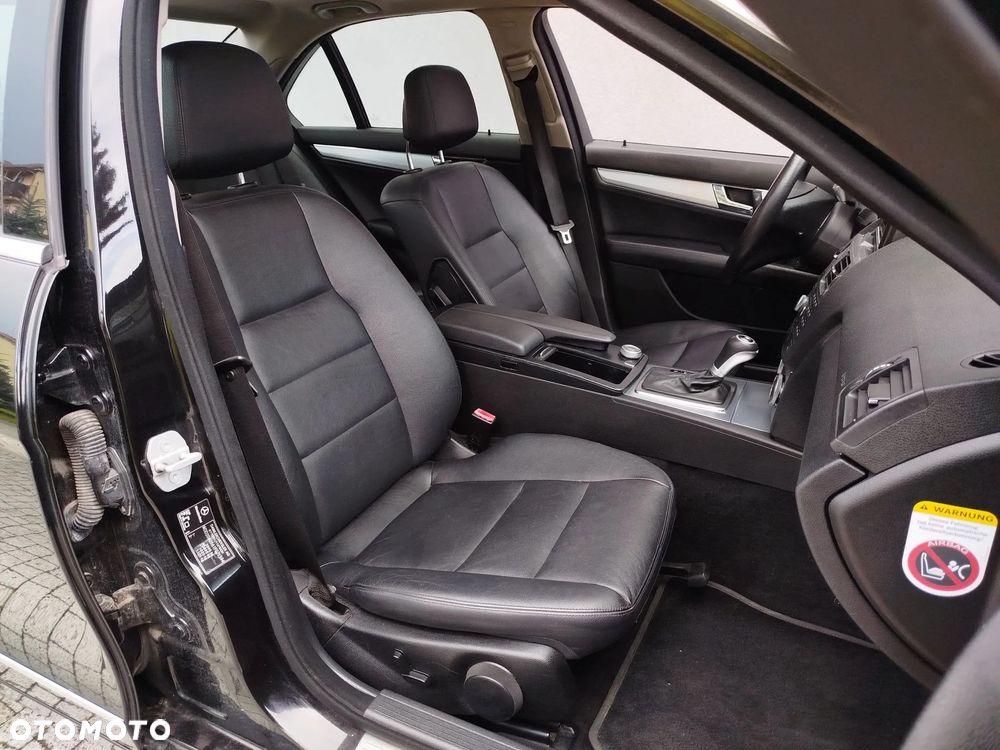 Mercedes-Benz Klasa C 350 7G-TRONIC Avantgarde - 11