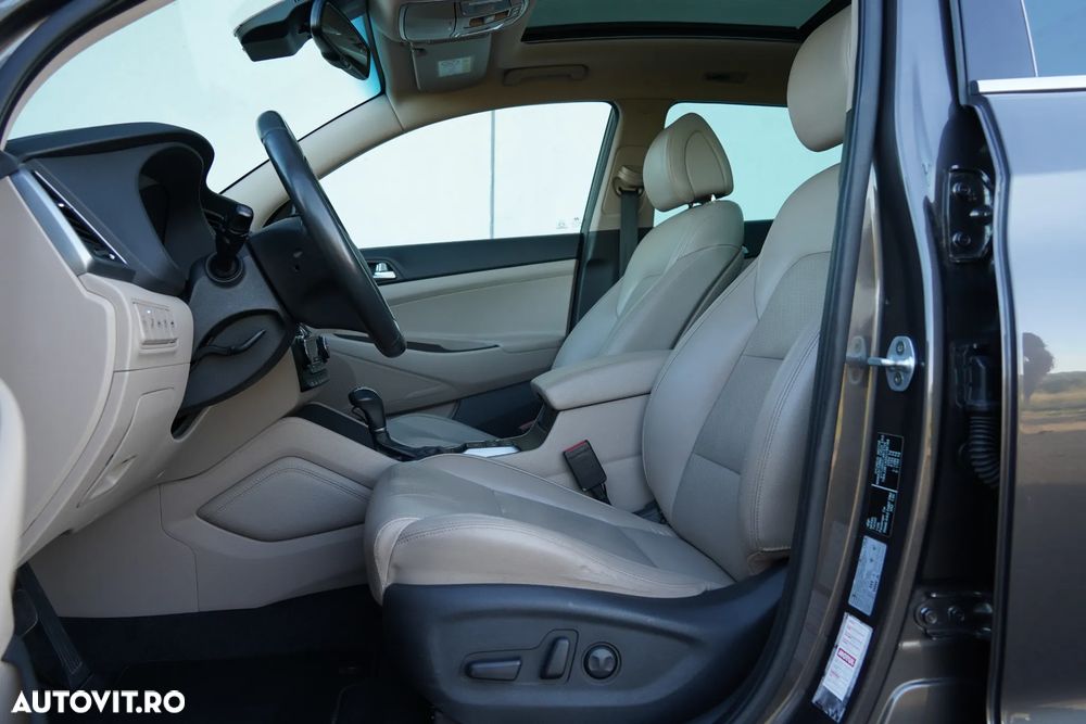 Hyundai Tucson 2.0 CRDI 4WD 6AT Luxury+ - 16
