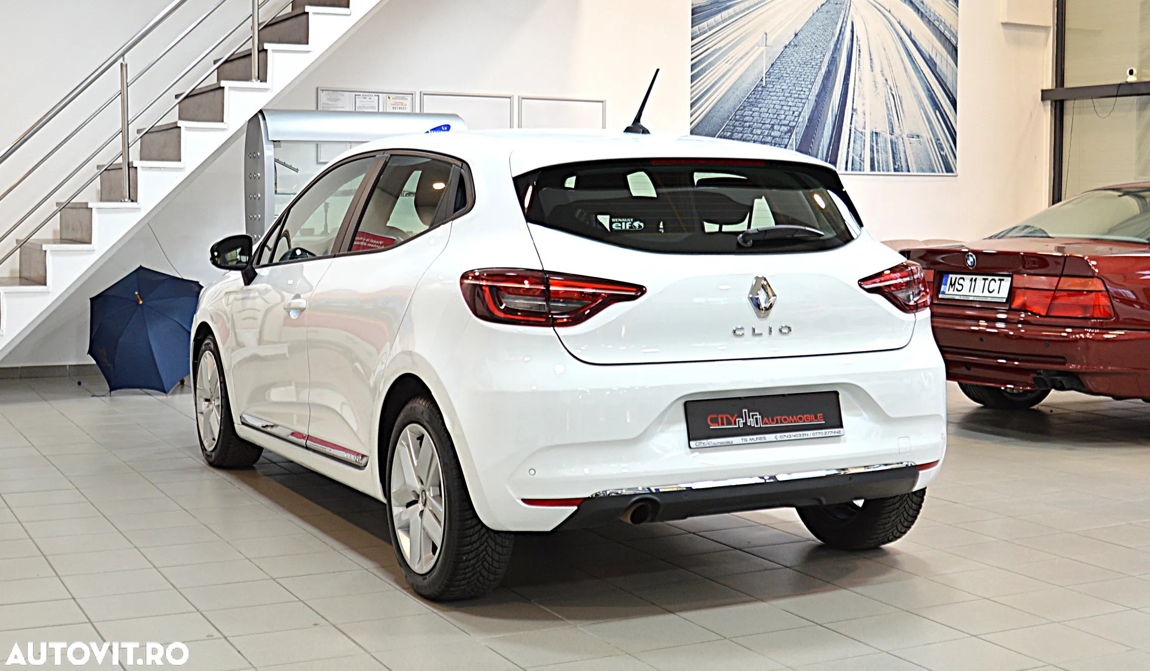 Renault Clio E-TECH Hybrid 140 BUSINESS EDITION - 7