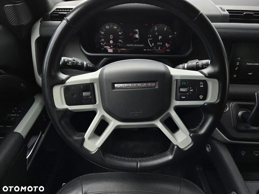 Land Rover Defender 3.0 D250 mHEV X-Dynamic HSE - 16