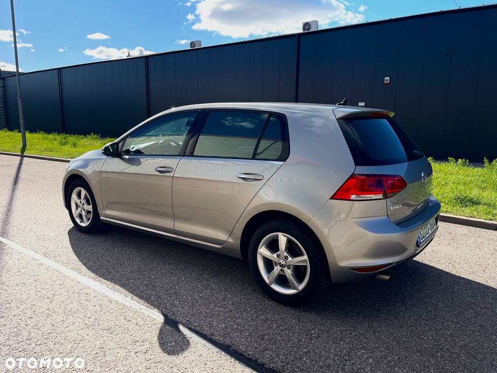 Volkswagen Golf 1.6 BlueTDI Comfortline - 4