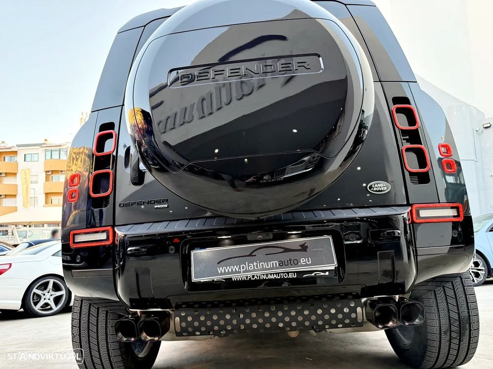 Land Rover Defender 2.0 P400e 110 AWD X-Dynamic HSE - 60