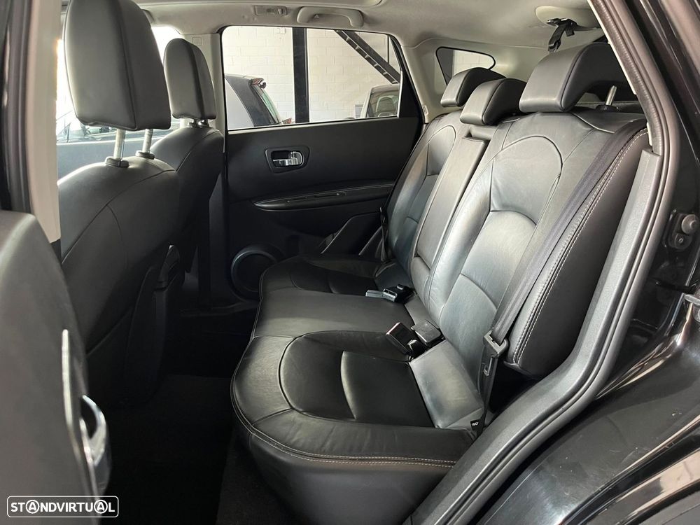 Nissan Qashqai 1.6 dCi Tekna Premium 18 360 - 11
