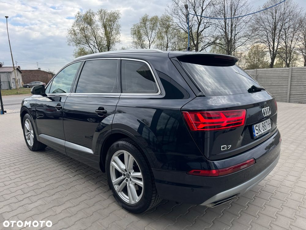 Audi Q7 - 5