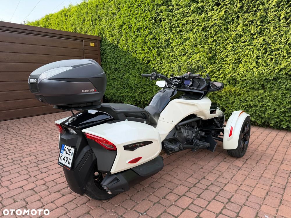 Can-Am Spyder - 5