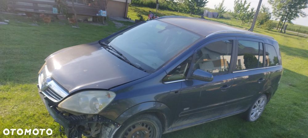 OPEL ZAFIRA B Z168  przód błotnik prawy - 1