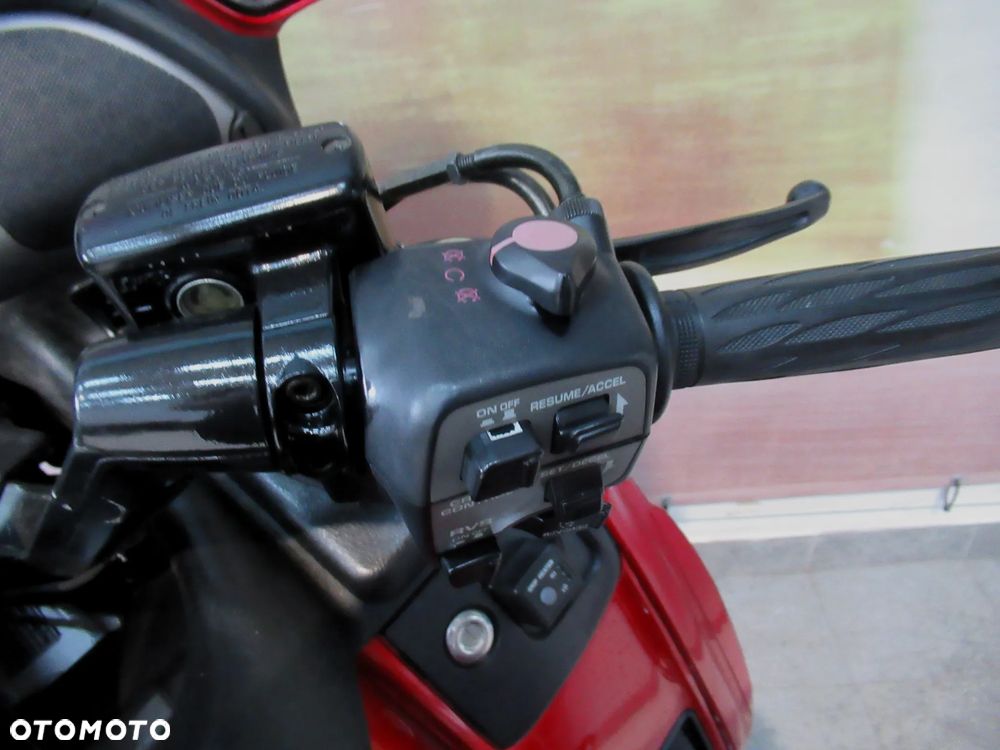 Honda GL - 11